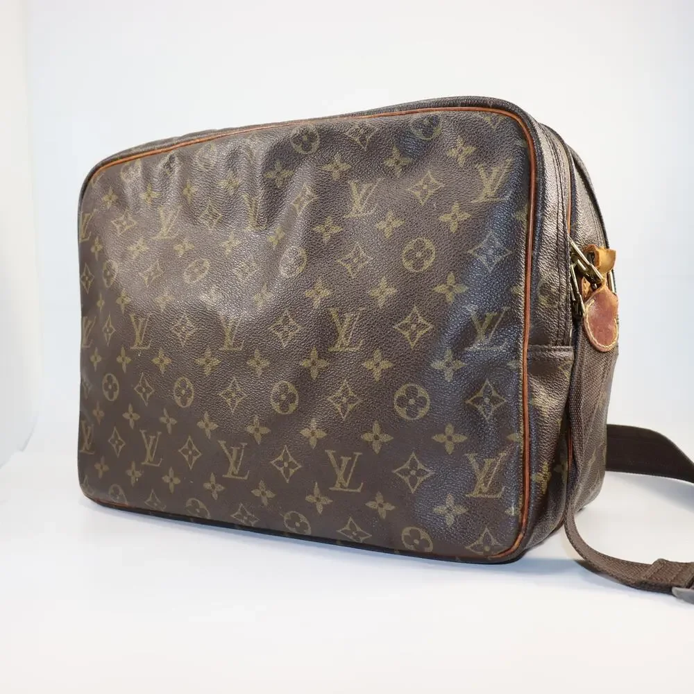Louis Vuitton Monogram Reporter GM‎ Crossbody Bag – Large Size – Vintage